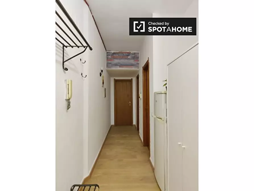 Immagine 12 di Camera condivisa in affitto  in Via Don Bosco a Milano