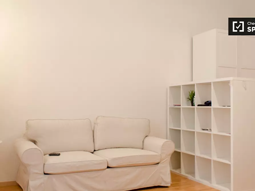 Immagine 15 di Appartamento in affitto  in Via Aurora a Roma