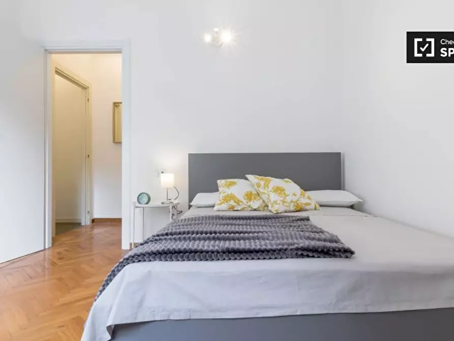 Immagine 2 di Camera condivisa in affitto  in Via Pietro Cavalcabò a Milano