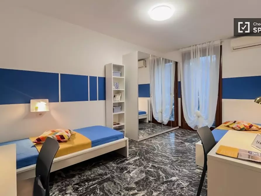 Immagine 4 di Camera condivisa in affitto  in Corso di Porta Ticinese a Milano