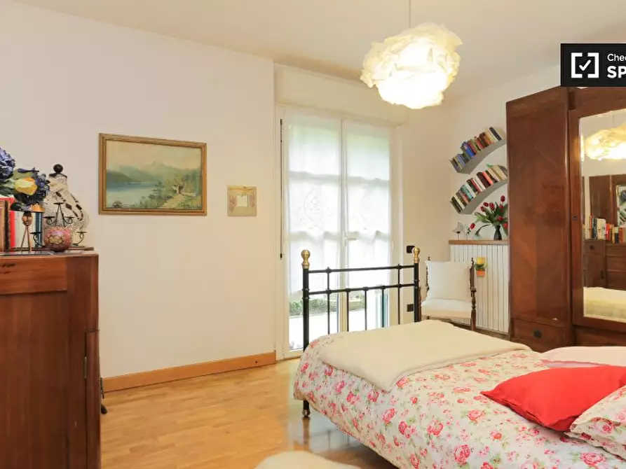 Immagine 2 di Camera condivisa in affitto  in Via Sergio Tofano, 20153 Milano MI, Italy a Milano