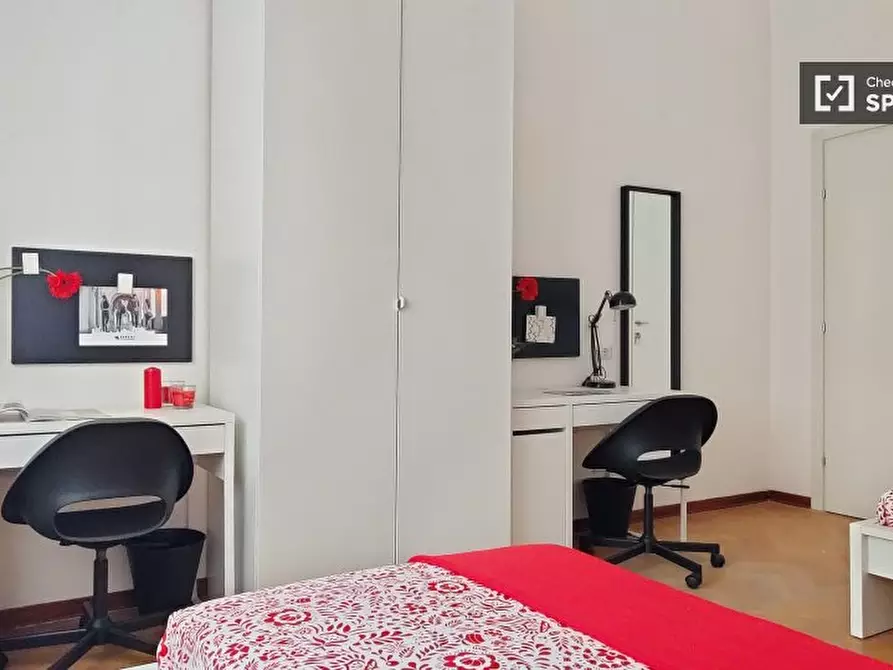 Immagine 12 di Camera condivisa in affitto  in Viale Coni Zugna a Milano