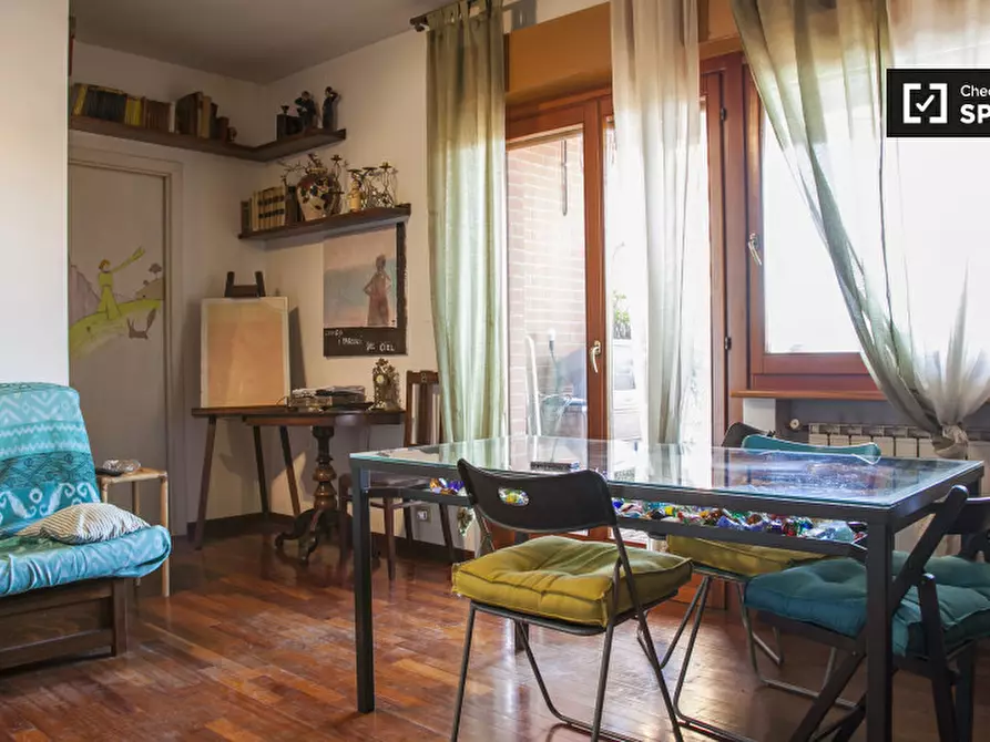 Immagine 9 di Camera condivisa in affitto  in Via Paolo V a Roma