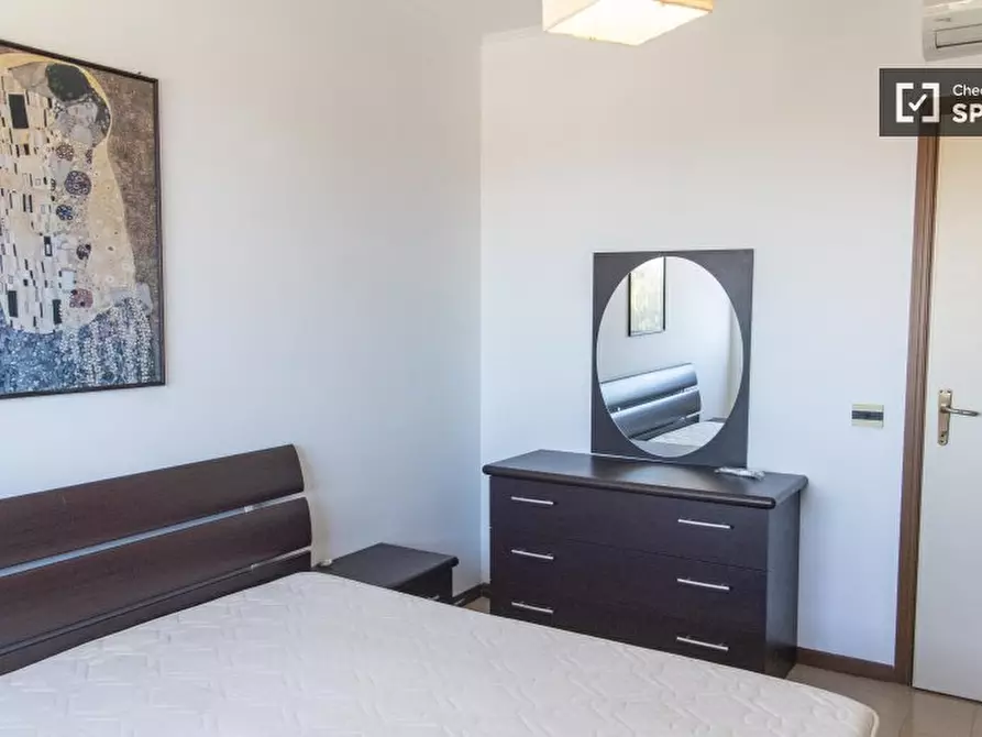 Immagine 4 di Appartamento in affitto  in Viale dei Caduti per la Resistenza a Roma