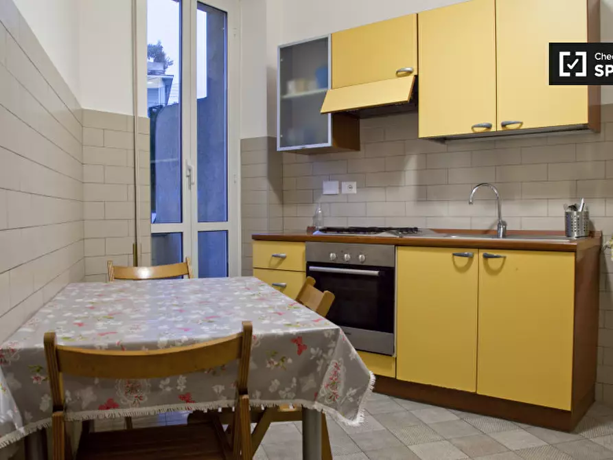 Immagine 10 di Camera condivisa in affitto  in Via della Ferratella in Laterano a Roma