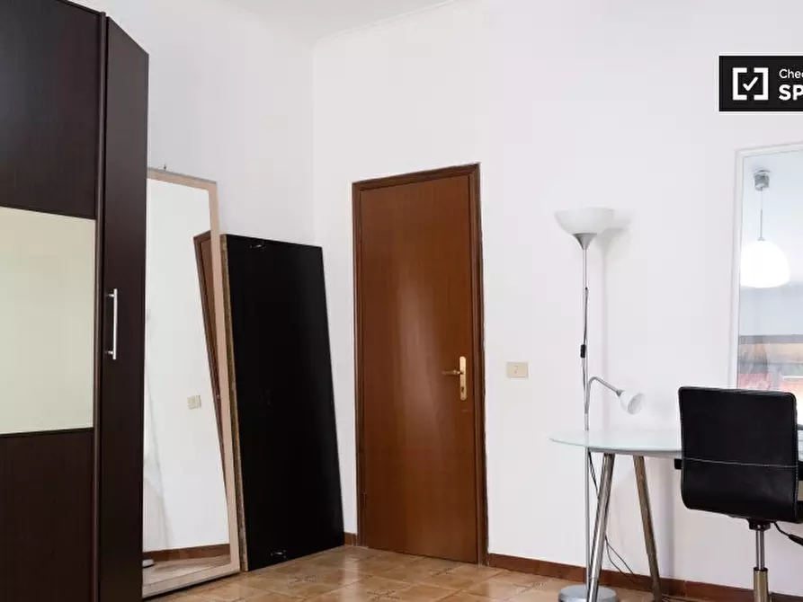 Immagine 17 di Camera condivisa in affitto  in Via Prenestina, 00176 Roma RM, Italy a Roma
