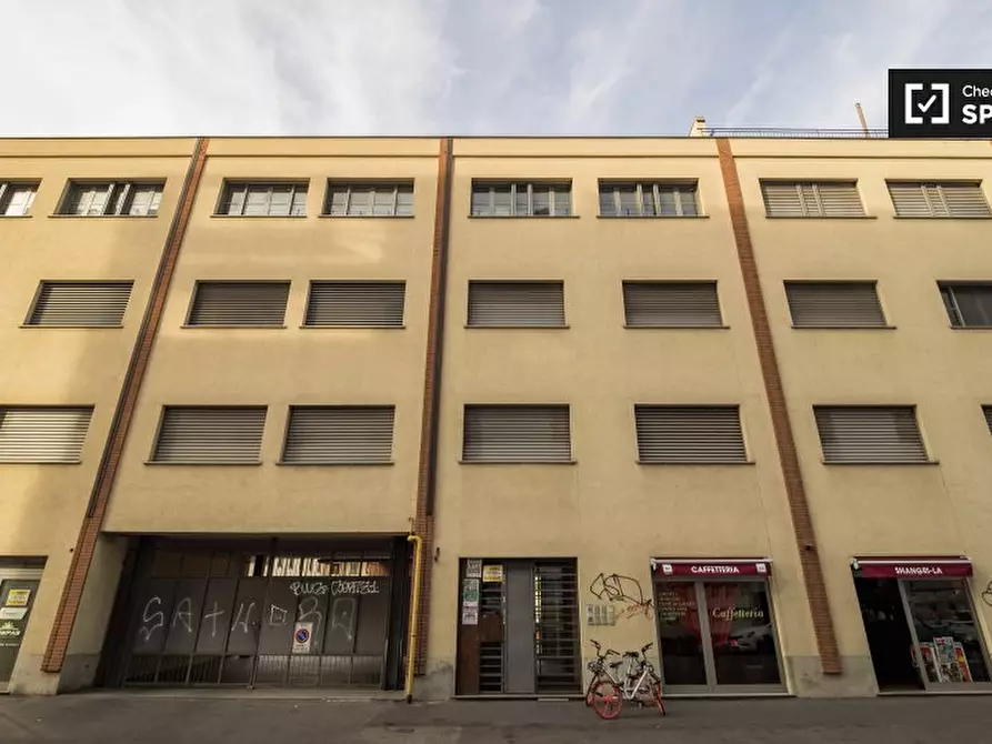 Immagine 16 di Ufficio in affitto  in Via Enrico Cosenz a Milano