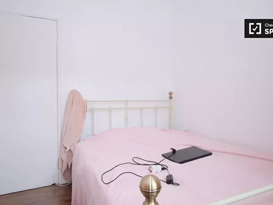 Immagine 2 di Camera condivisa in affitto  in Robert Owen House a Hammersmith