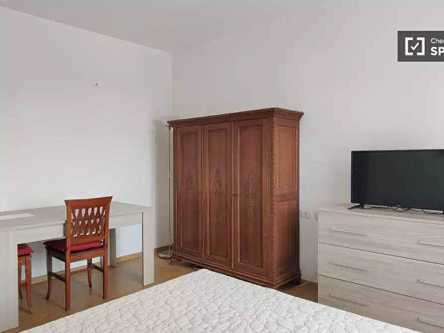 Immagine 8 di Camera condivisa in affitto  in Via Demonte a Milano