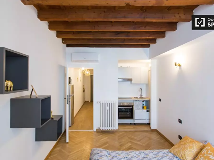 Immagine 10 di Ufficio in affitto  in Corso Venezia a Milano