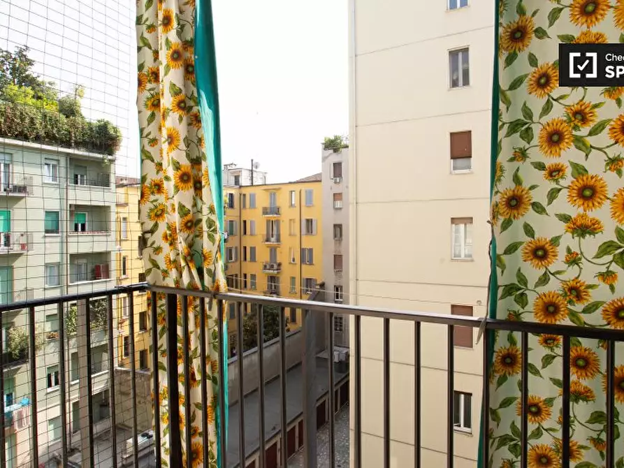 Immagine 8 di Camera condivisa in affitto  in Viale Papiniano a Milano