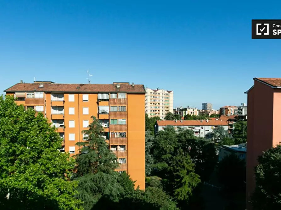 Immagine 5 di Camera condivisa in affitto  in Via Val di Bondo Milano MI, Italy a Milano