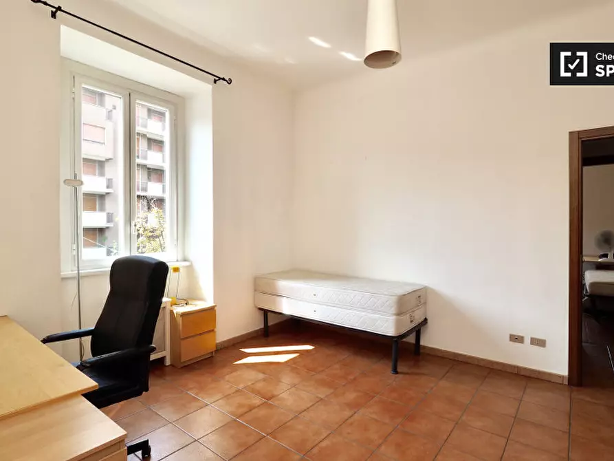 Immagine 14 di Camera condivisa in affitto  in Viale Bligny a Milano