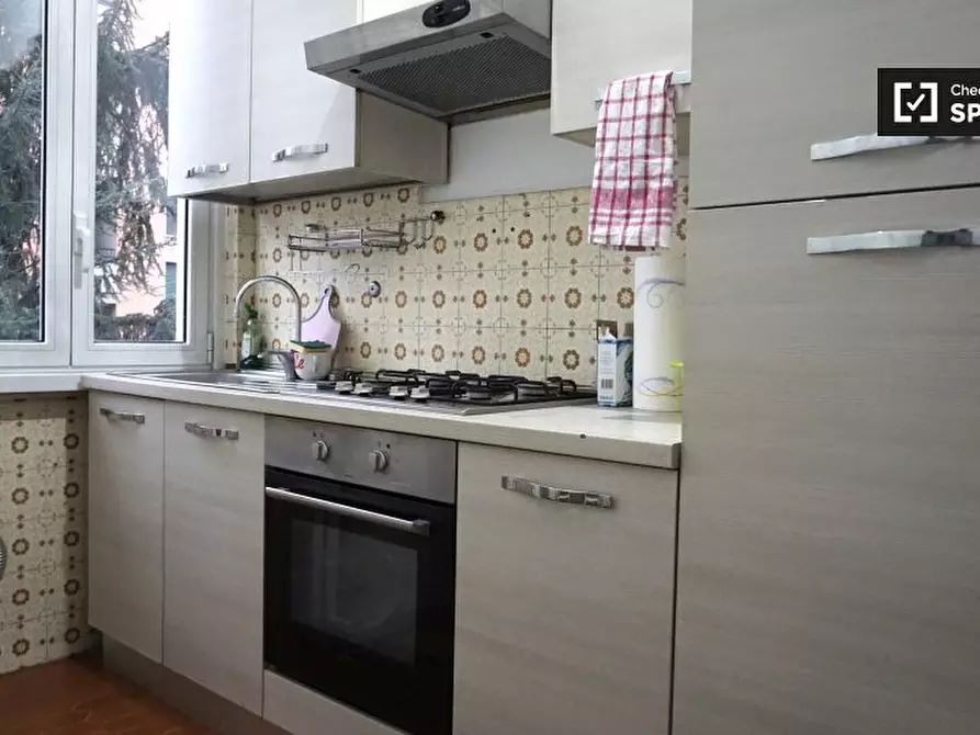 Immagine 6 di Camera condivisa in affitto  in Via Orbetello a Milano