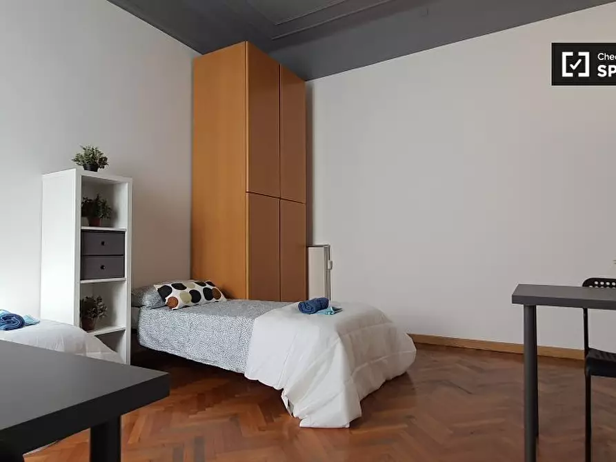 Immagine 14 di Camera condivisa in affitto  in Via Sebastiano del Piombo a Milano