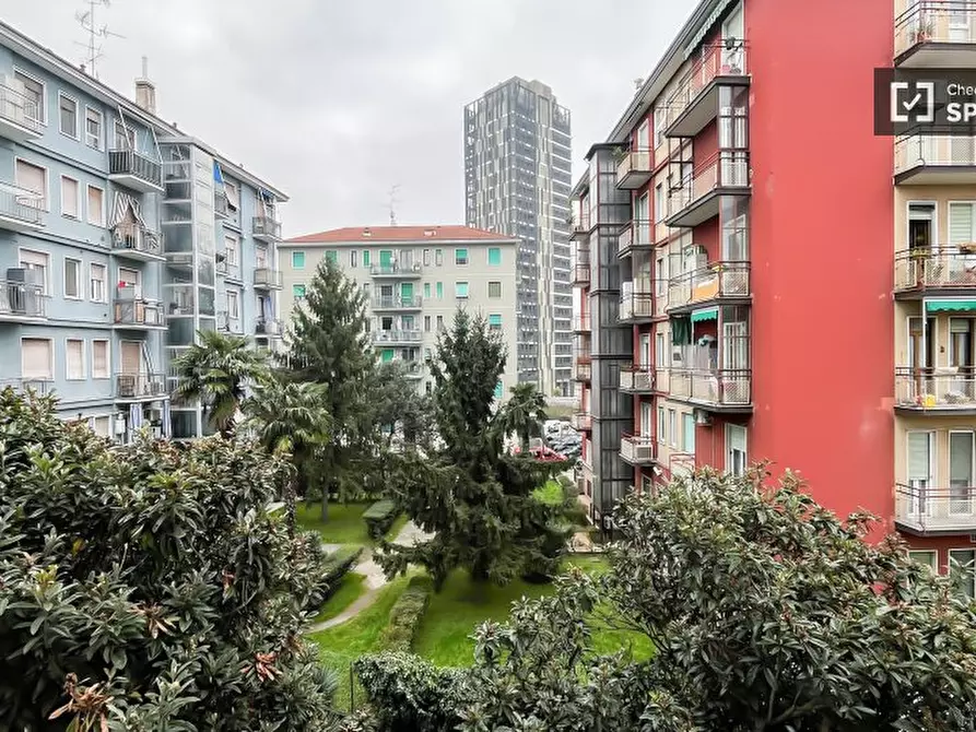 Immagine 15 di Ufficio in affitto  in Via Monfalcone a Milano