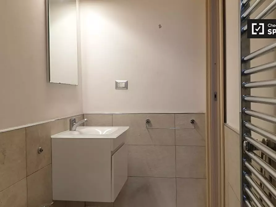 Immagine 5 di Camera condivisa in affitto  in Via Bordighera a Milano