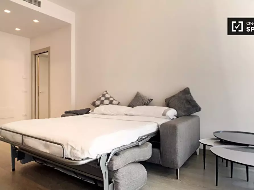 Immagine 5 di Appartamento in affitto  in Via Antonio Cecchi, 20146 Milano MI, Italy a Milano