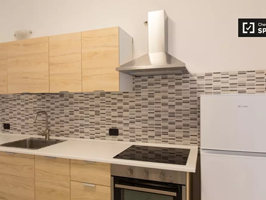 Immagine 5 di Ufficio in affitto  in Via Carlo Valvassori Peroni a Milano