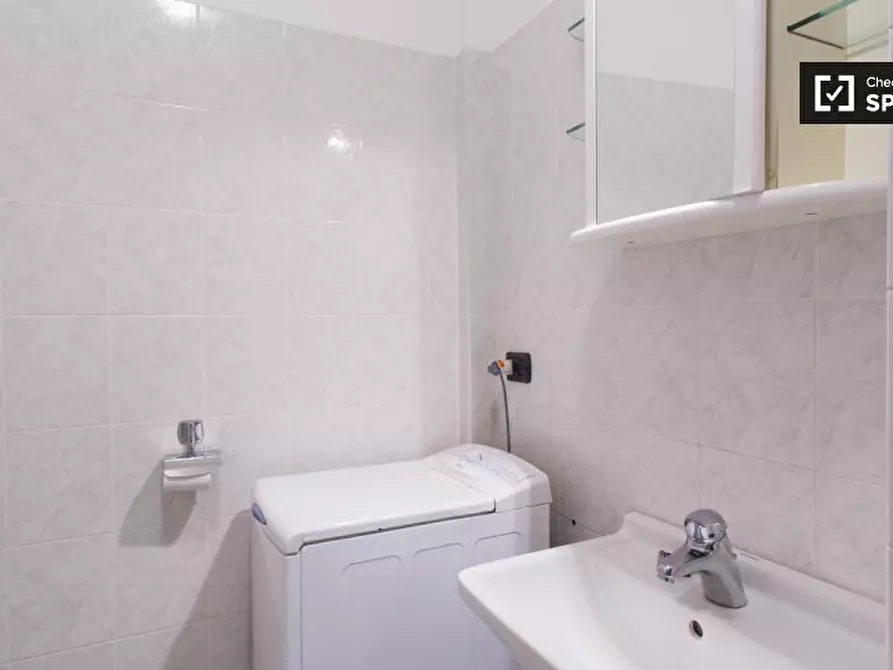 Immagine 13 di Appartamento in affitto  in Via Giovanni Segantini a Milano