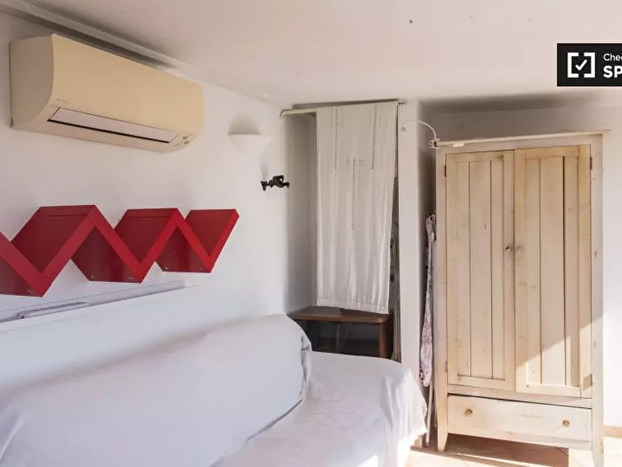 Immagine 3 di Appartamento in affitto  in Via Guido Guinizelli a Roma