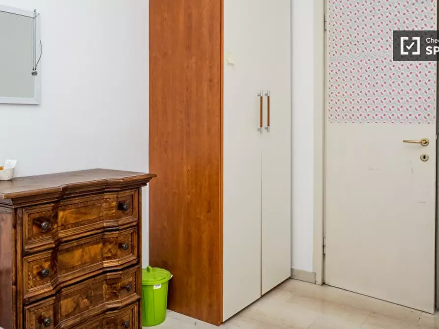 Immagine 6 di Camera condivisa in affitto  in Via Emilio de Marchi a Milano