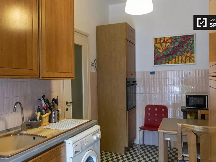 Immagine 5 di Camera condivisa in affitto  in Via Ulisse Dini, 00146 Roma RM, Italy a Roma