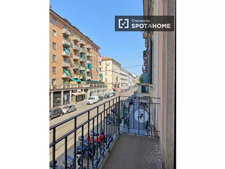 Immagine 9 di Ufficio in affitto  in Via Vigevano a Milano