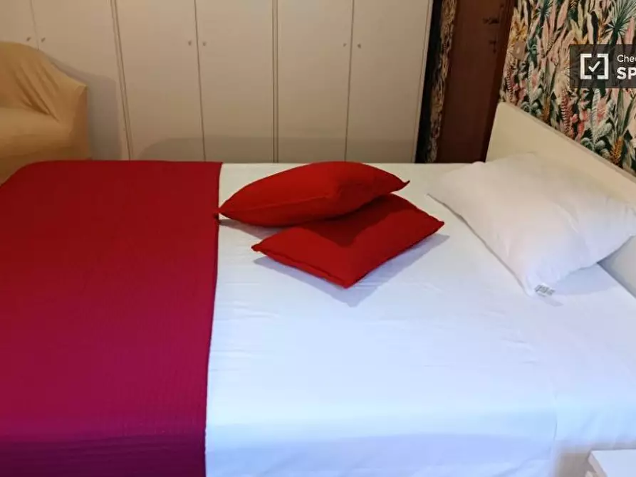 Immagine 4 di Camera condivisa in affitto  in Via di S. Niccolò a Firenze