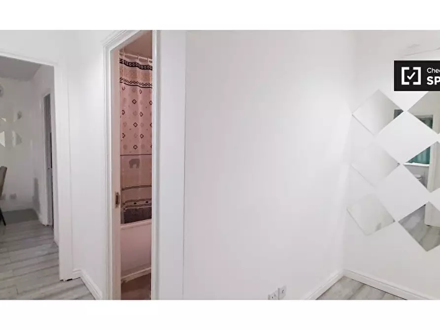 Immagine 7 di Appartamento in affitto  in Fairway Dr a Eltham