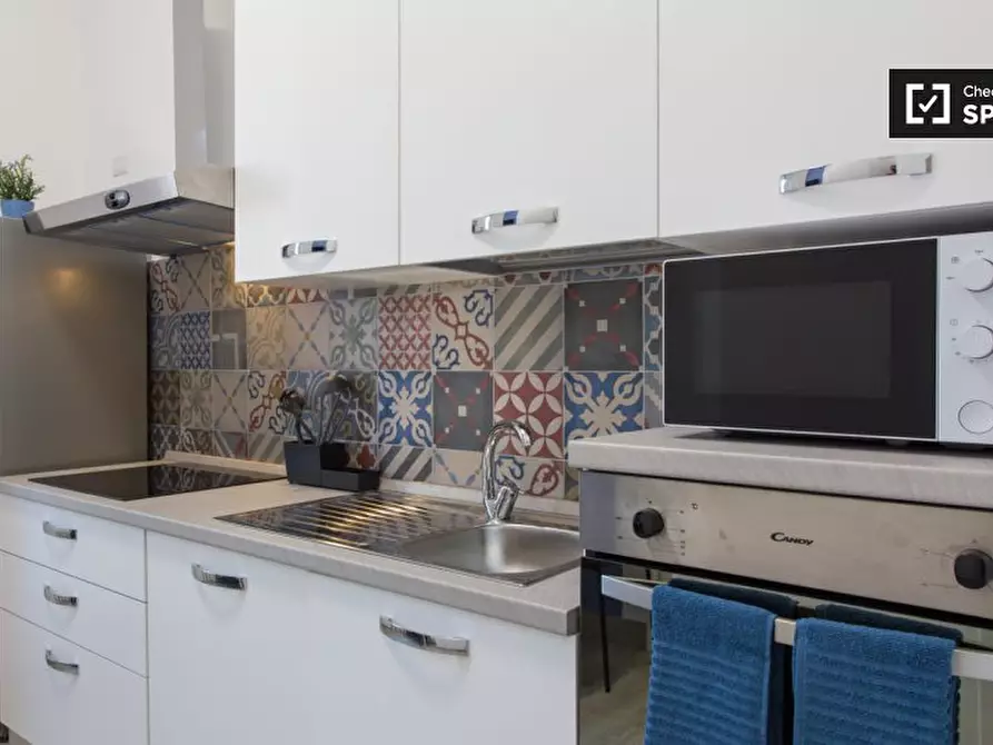 Immagine 8 di Camera condivisa in affitto  in Viale Stelvio a Milano