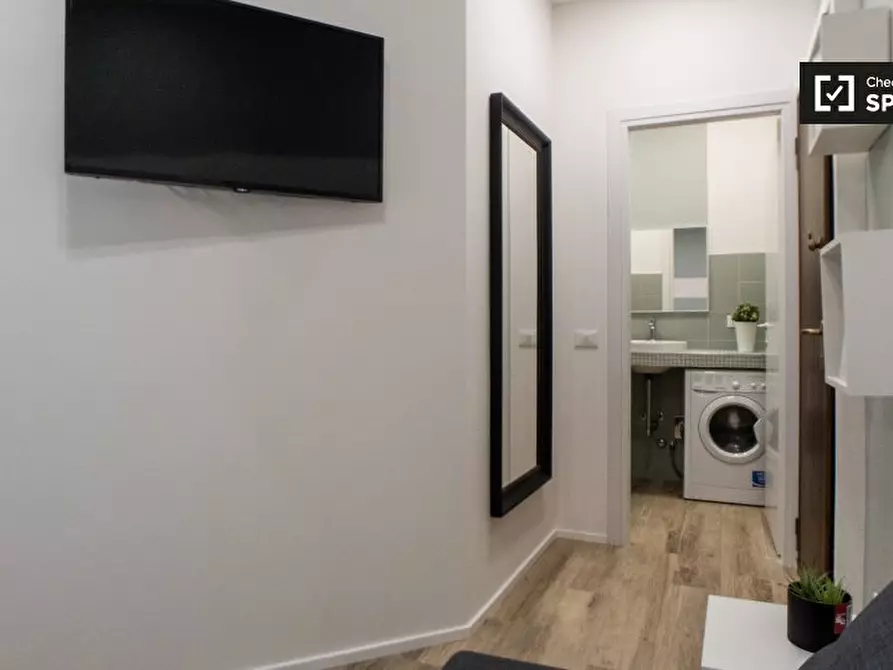 Immagine 2 di Appartamento in affitto  in Via Rutilia a Milano