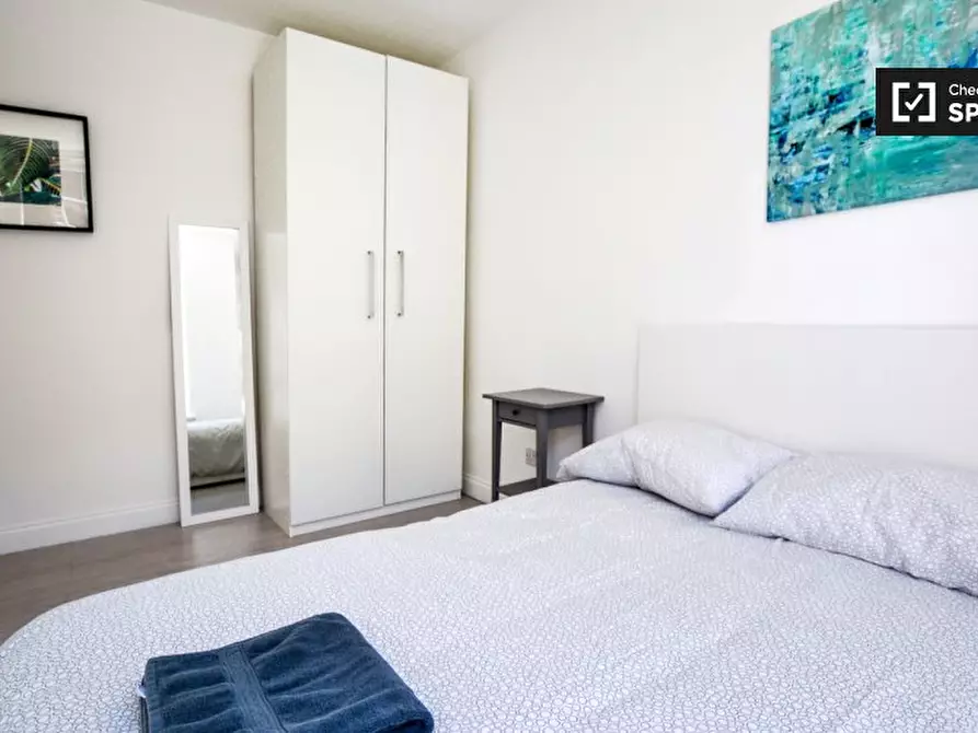 Immagine 11 di Appartamento in affitto  in Hanbury St a Poplar