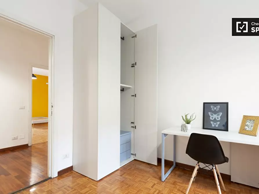 Immagine 5 di Camera condivisa in affitto  in Via Leopoldo Cicognara a Milano