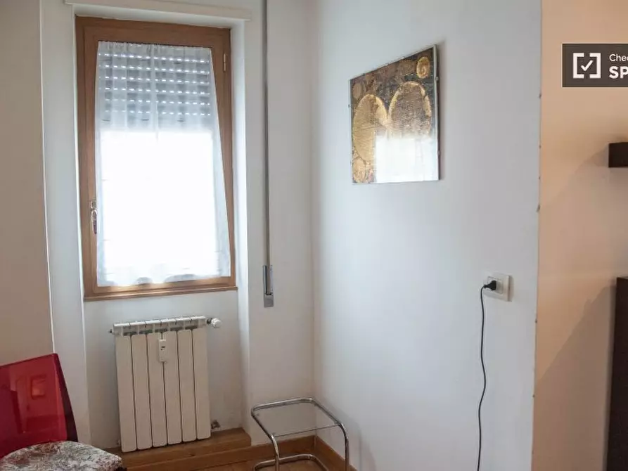 Immagine 10 di Camera condivisa in affitto  in Via di Vigna Murata a Roma