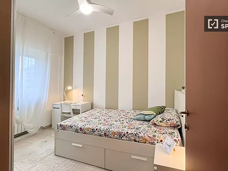 Immagine 1 di Camera condivisa in affitto  in Via Filippo Tajani a Milano