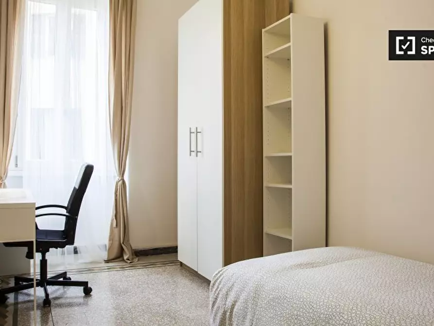 Immagine 2 di Camera condivisa in affitto  in Via Treviso, 00161 Roma RM, Italy a Roma