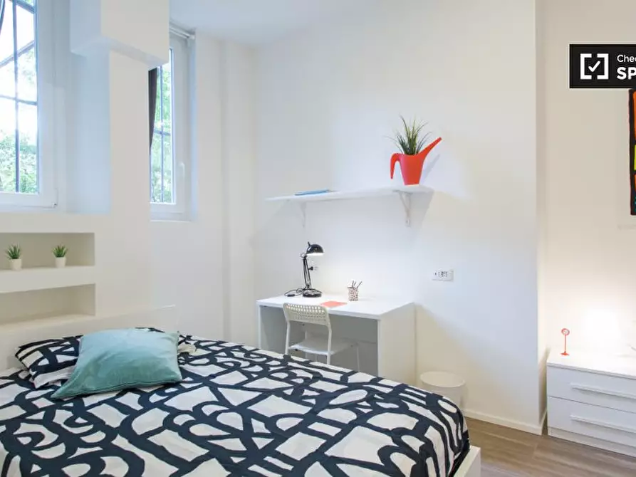 Immagine 2 di Camera condivisa in affitto  in Via Alessandro Milesi a Milano