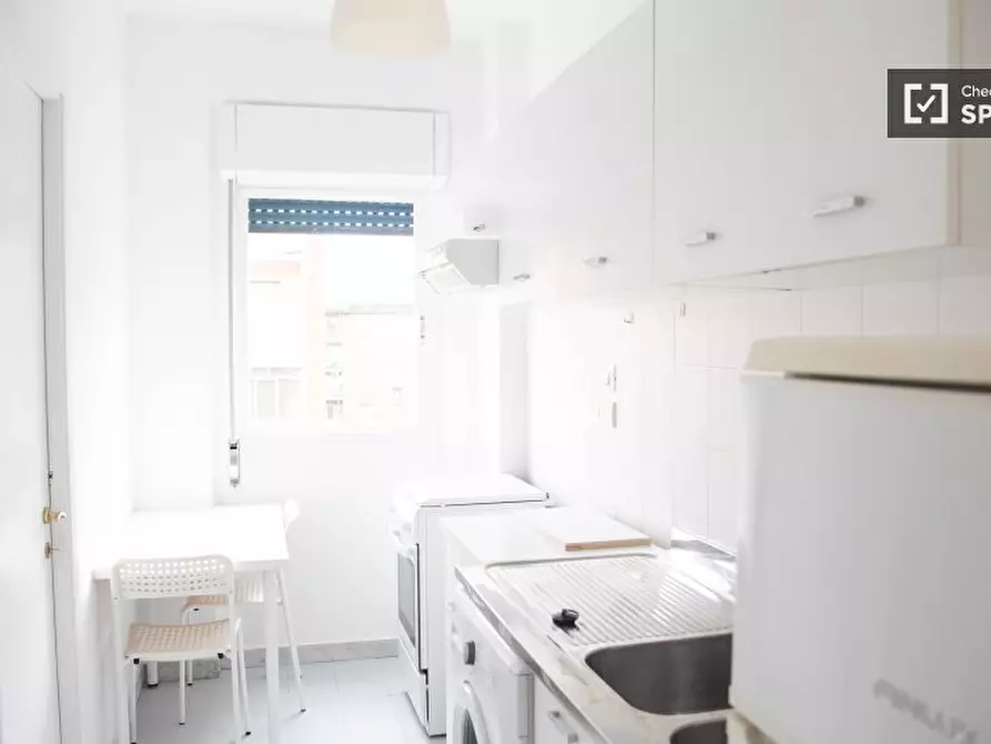 Immagine 1 di Appartamento in affitto  in Via degli Ortaggi a Roma