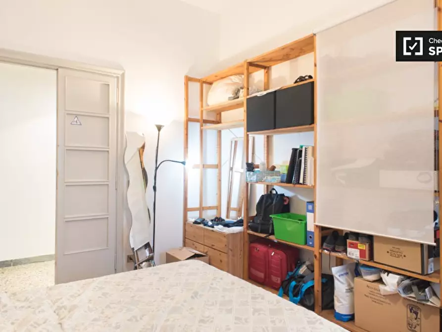 Immagine 4 di Camera condivisa in affitto  in Via Montebuono a Roma