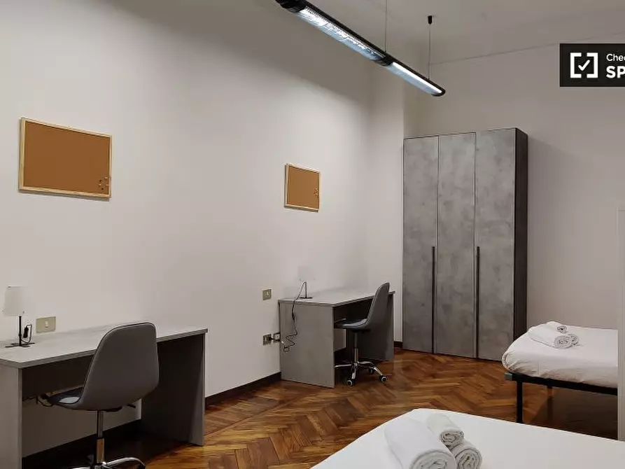 Immagine 2 di Camera condivisa in affitto  in Via Lodovico Il Moro a Milano