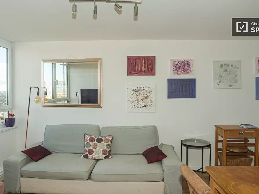 Immagine 6 di Appartamento in affitto  in Surrey Lane a Wandsworth