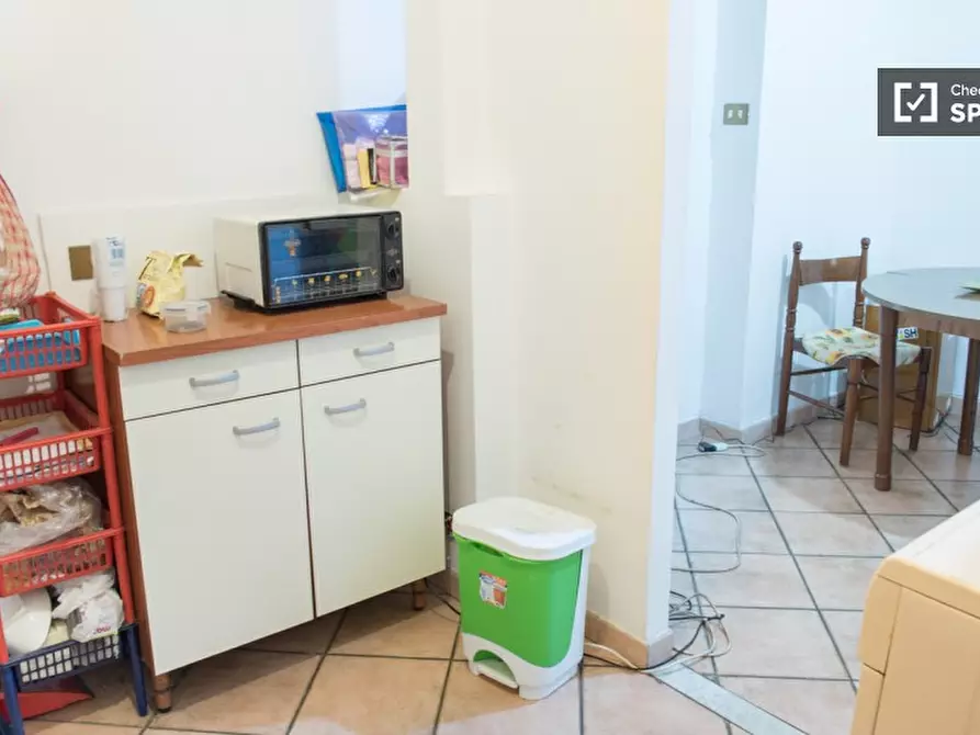 Immagine 7 di Camera condivisa in affitto  in Via Ostiense a Roma