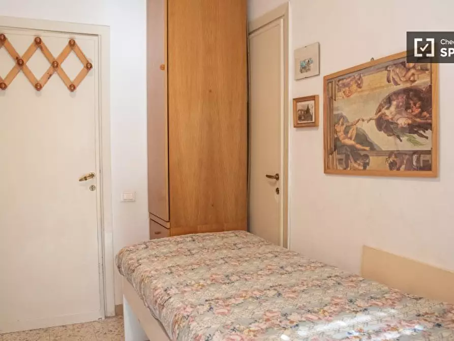 Immagine 7 di Appartamento in affitto  in Via Casalmonferrato a Roma