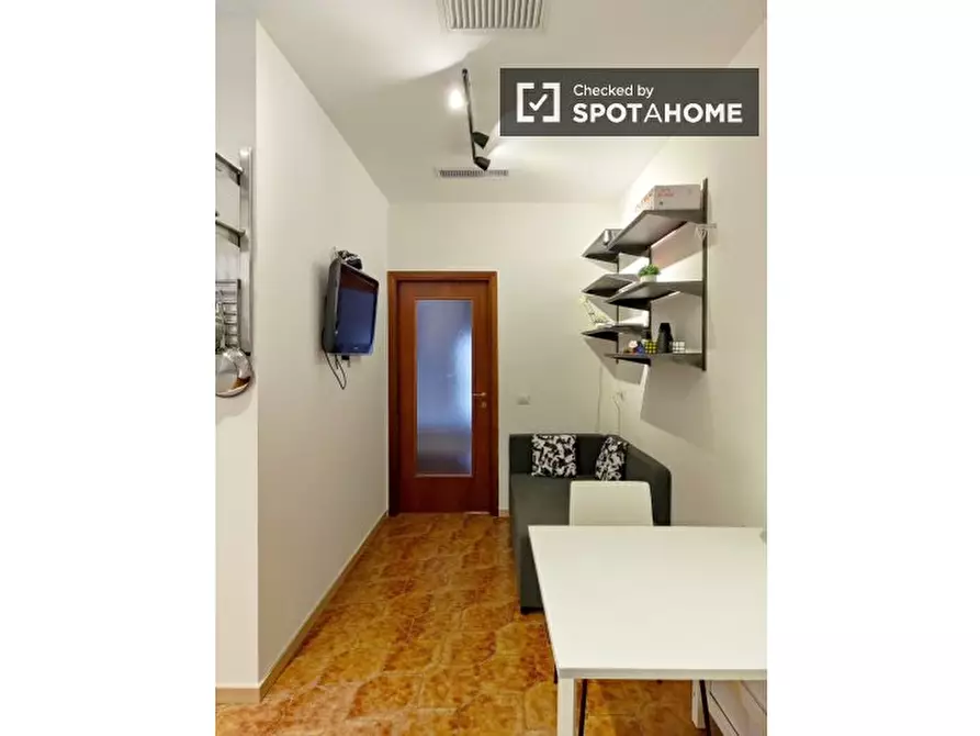 Immagine 6 di Appartamento in affitto  in Via Tolmino a Sesto San Giovanni