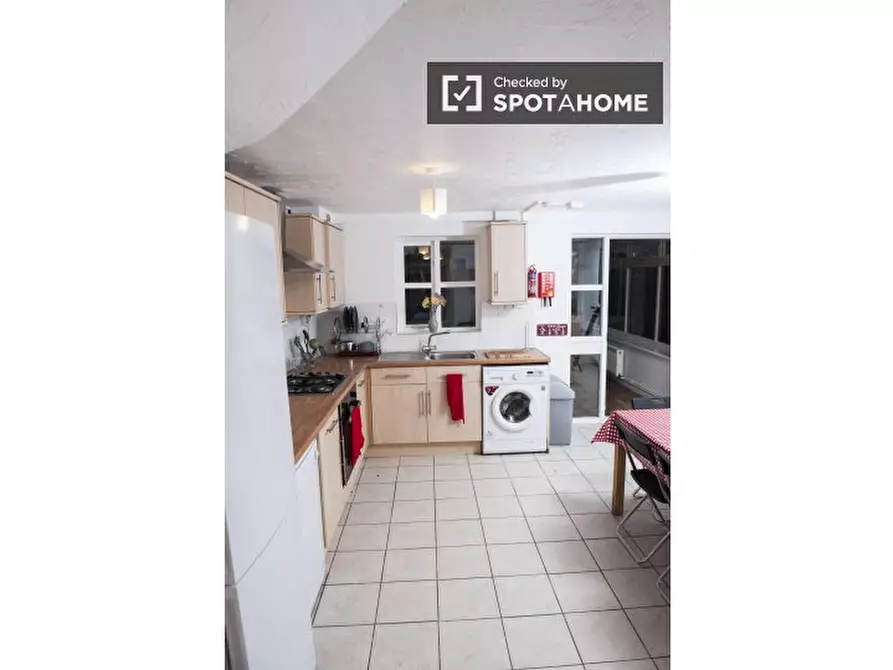 Immagine 6 di Camera condivisa in affitto  in Plough Way a Camberwell