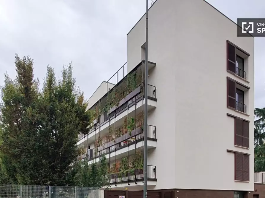 Immagine 17 di Appartamento in affitto  in Via Vincenzo Russo a Milano