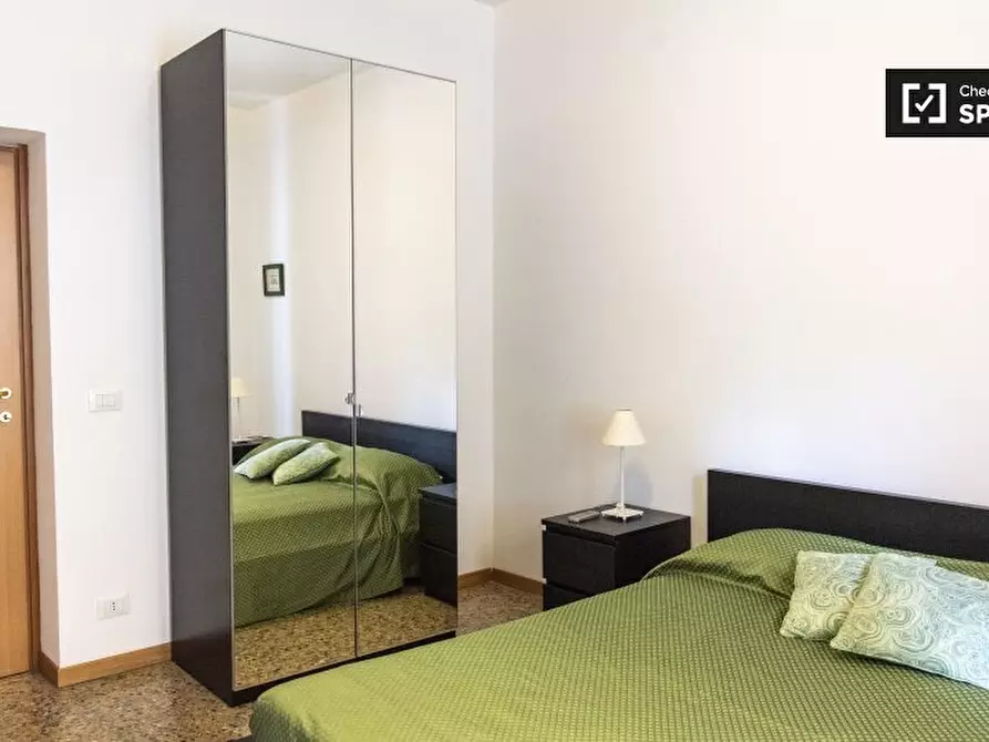 Immagine 2 di Camera condivisa in affitto  in Via Portuense a Roma