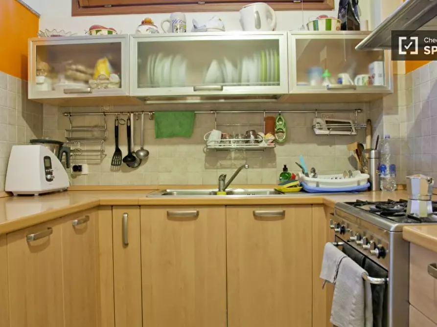 Immagine 16 di Camera condivisa in affitto  in Via Augusto Casciani a Roma