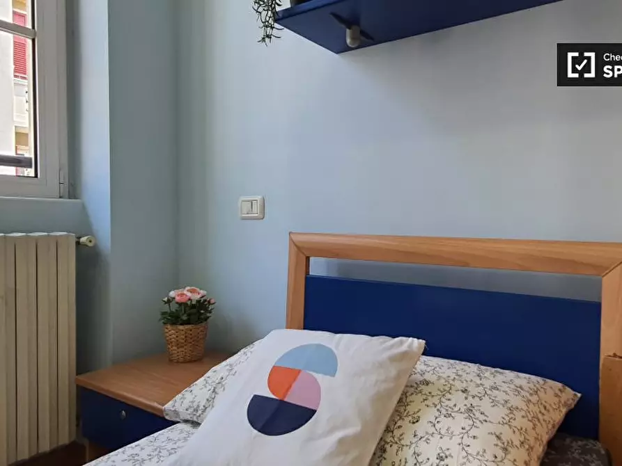 Immagine 19 di Camera condivisa in affitto  in Via Anton Giulio Barrili a Milano
